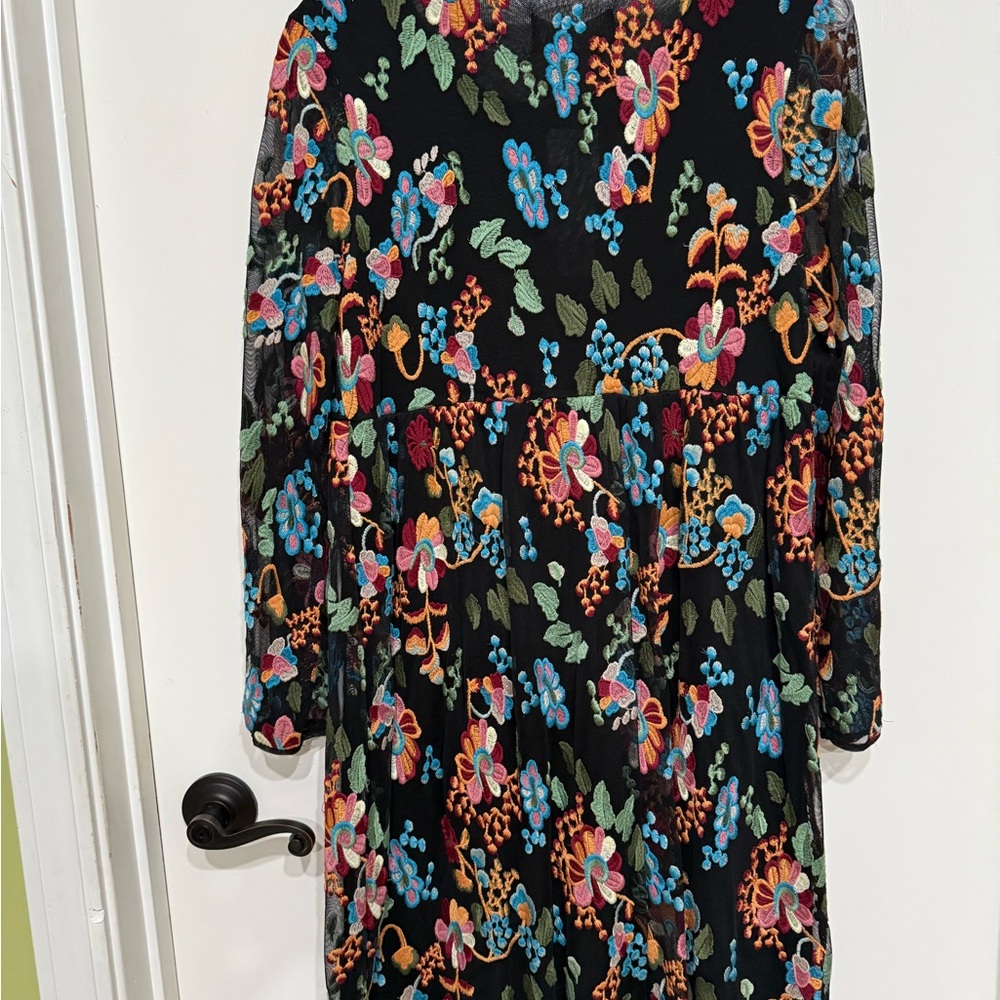 Floral Embroidered Dress - Picture 2 of 3